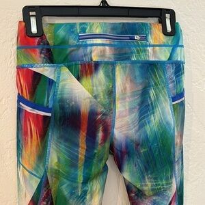Athleta colorful, bright capri leggings XS